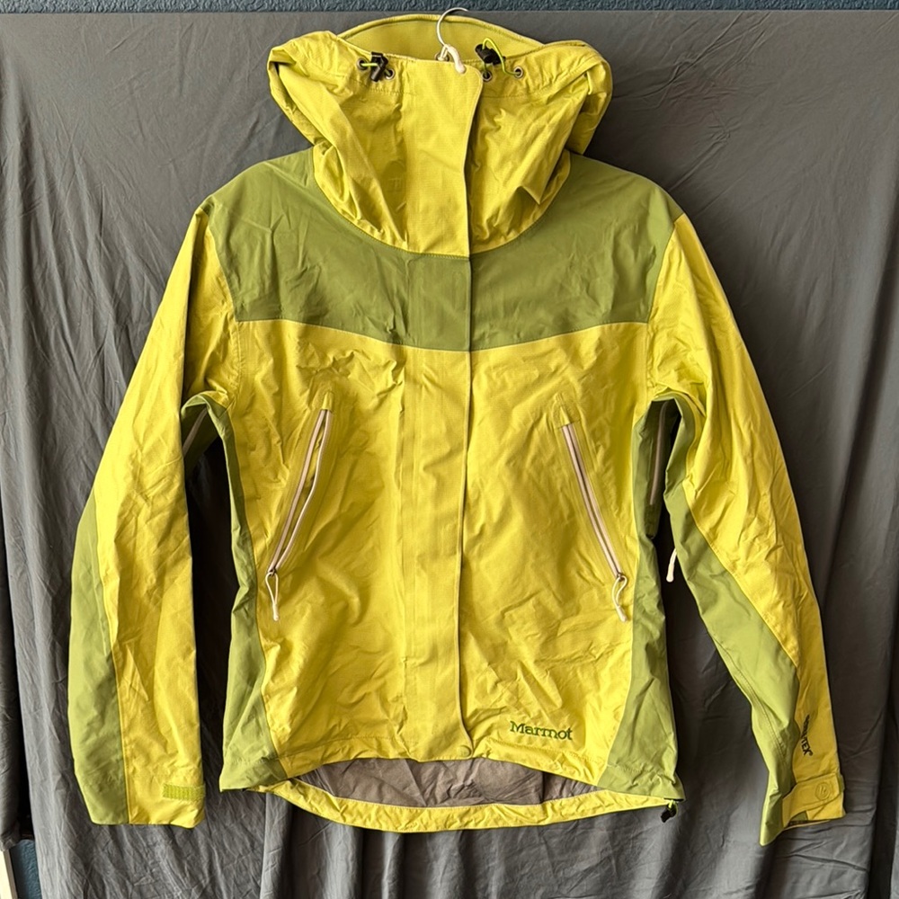 Marmot neon green Ski Jacket Weatherproof High Collar